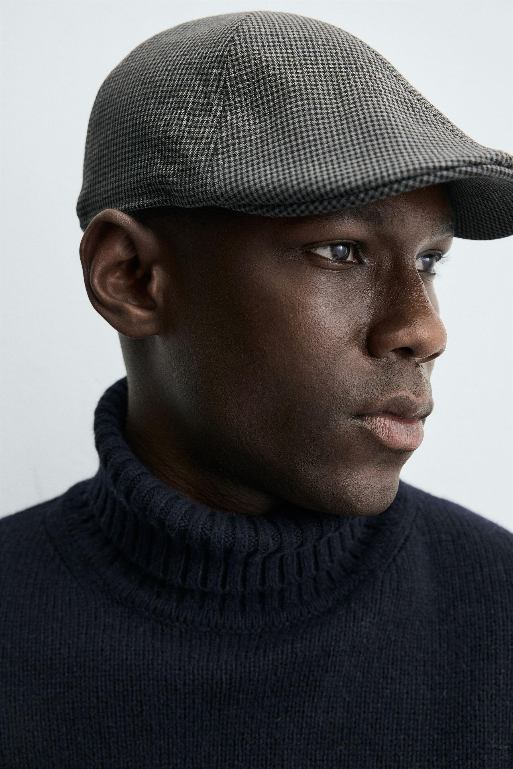 FLANNEL HOUNDSTOOTH BERET - Image 4