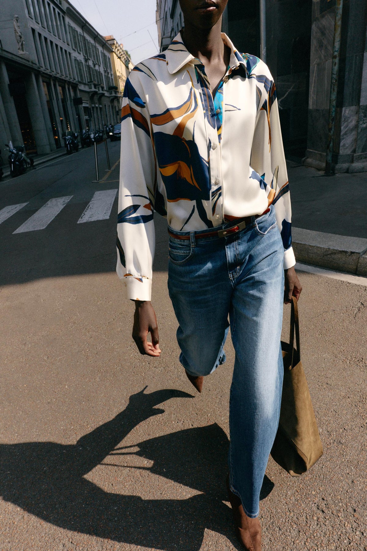 Satinhemd mit Blumenmuster