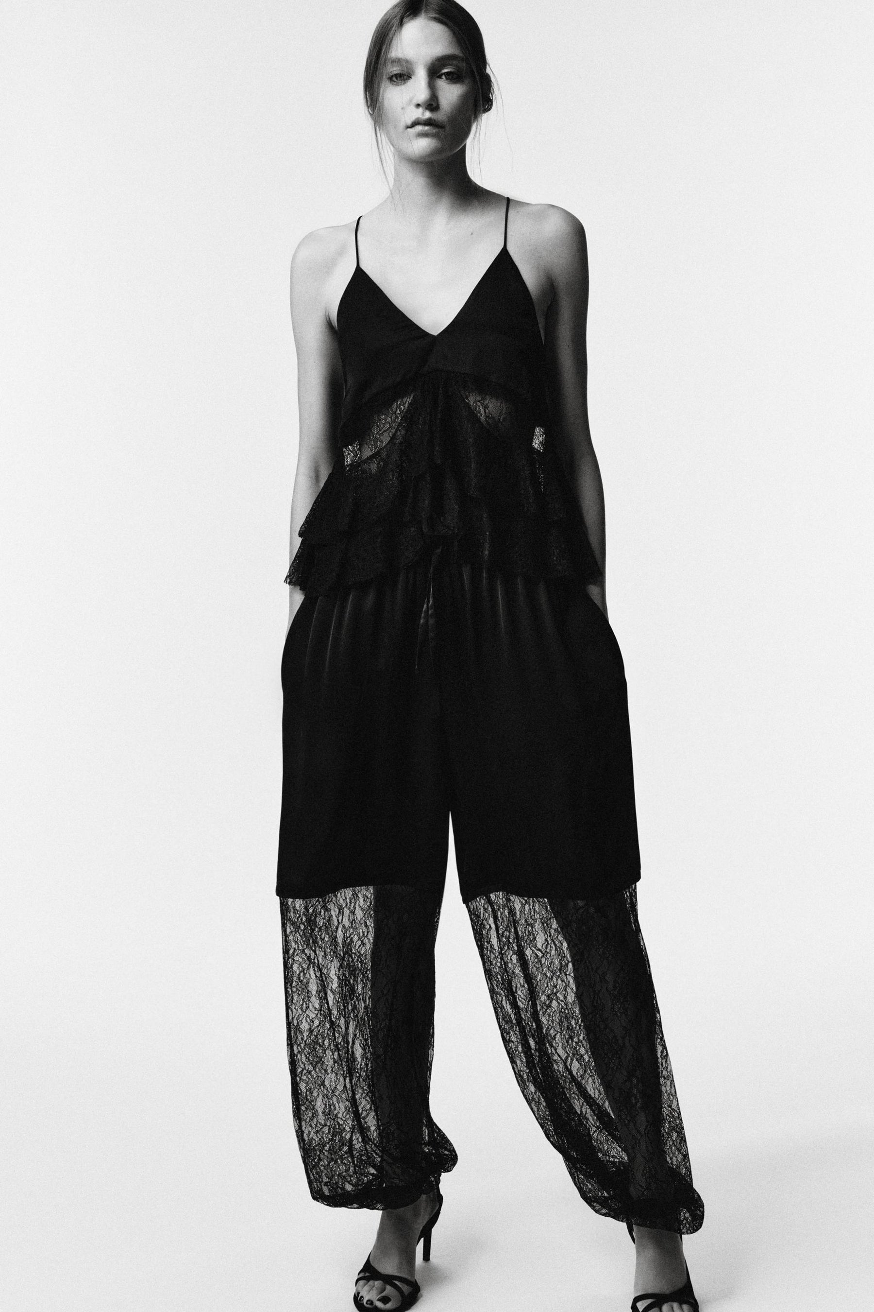 Oberteil aus kombinierter Spitze