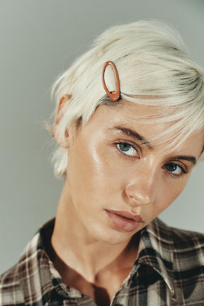 Maßgeschneidertes kariertes Hemd