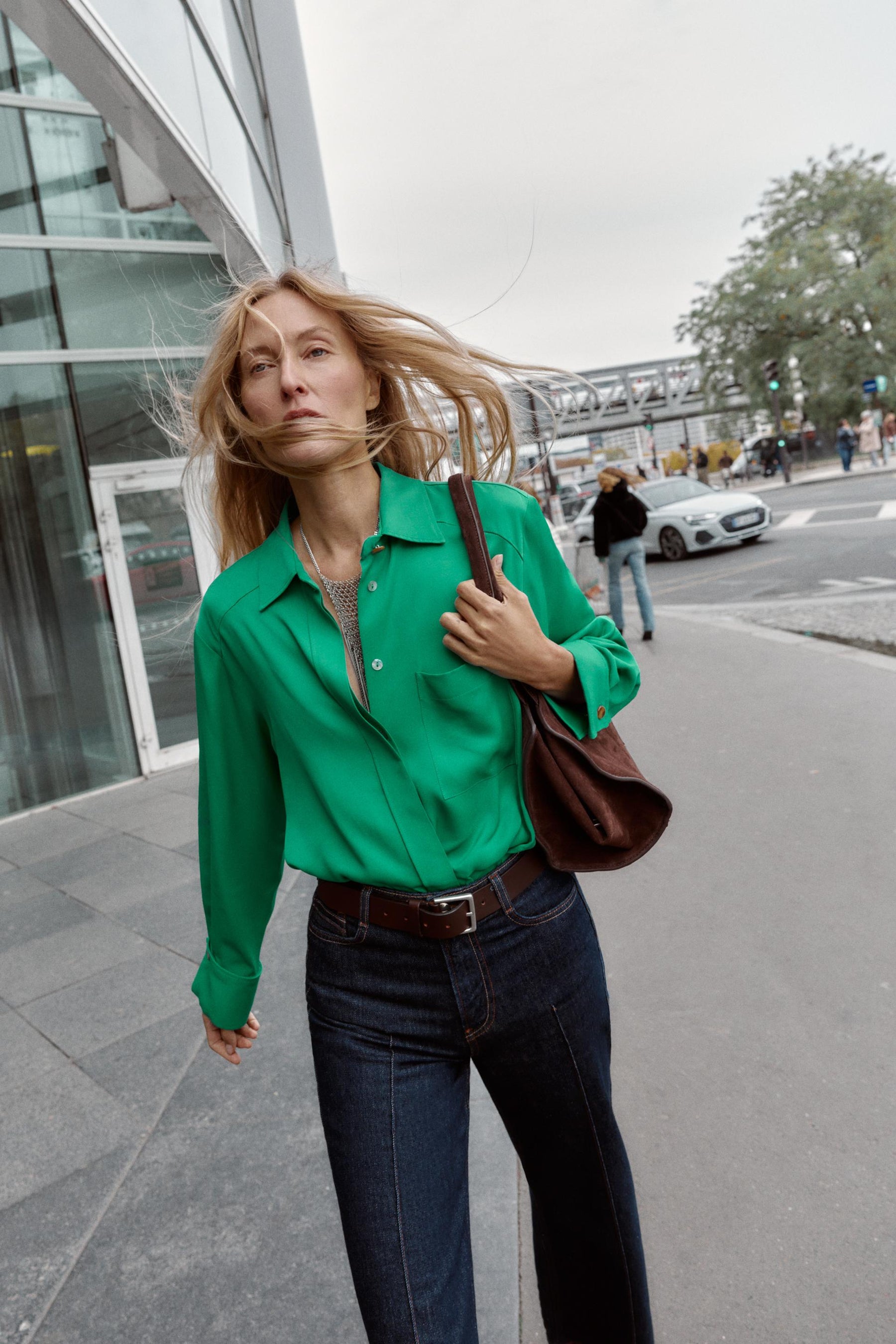 Satinhemd mit Tasche