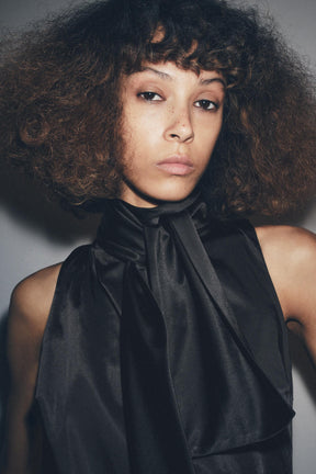 Ärmelloses Satin-Top