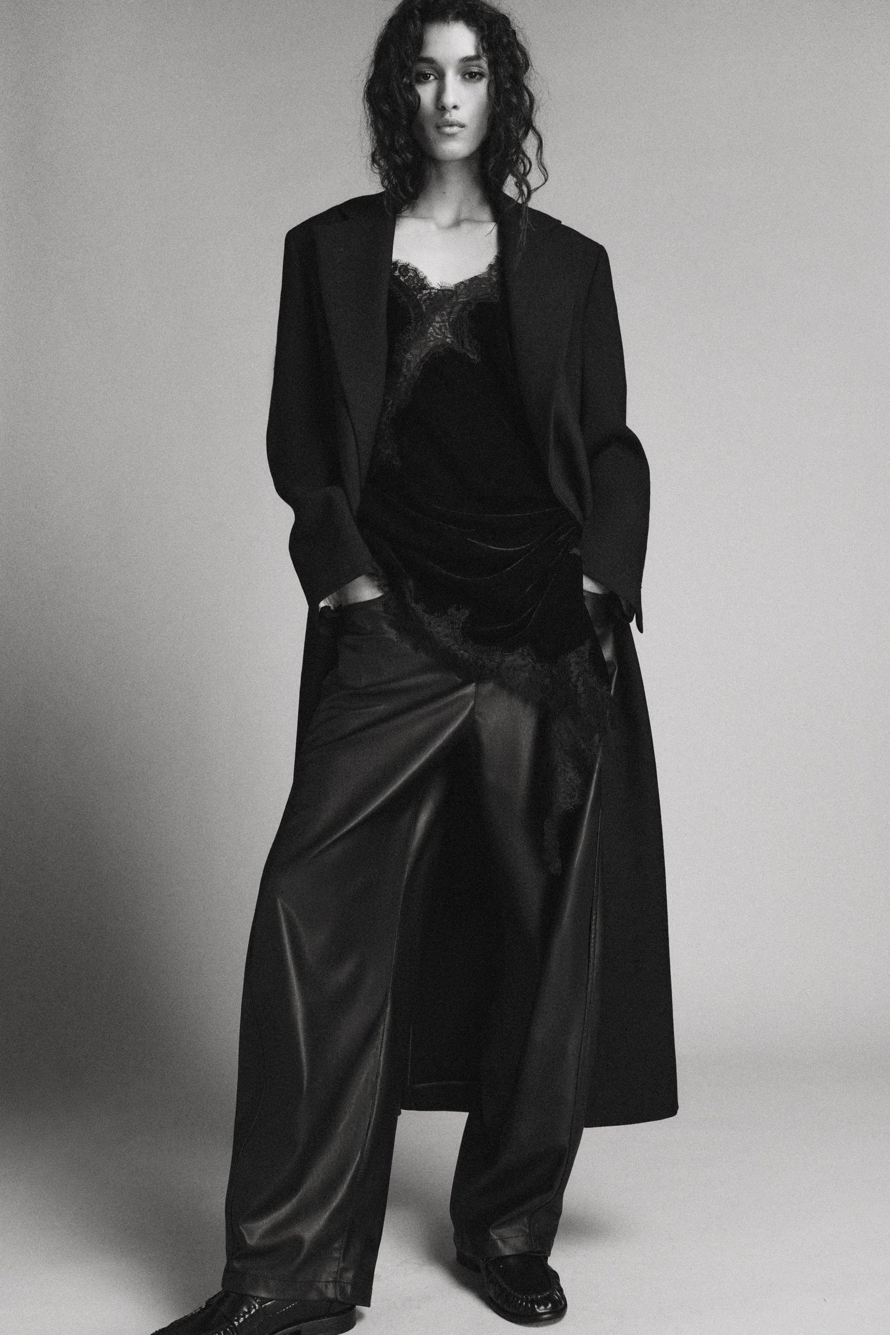 Ballonhose in Lederoptik