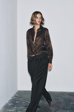 Satinbluse mit Bindebändern