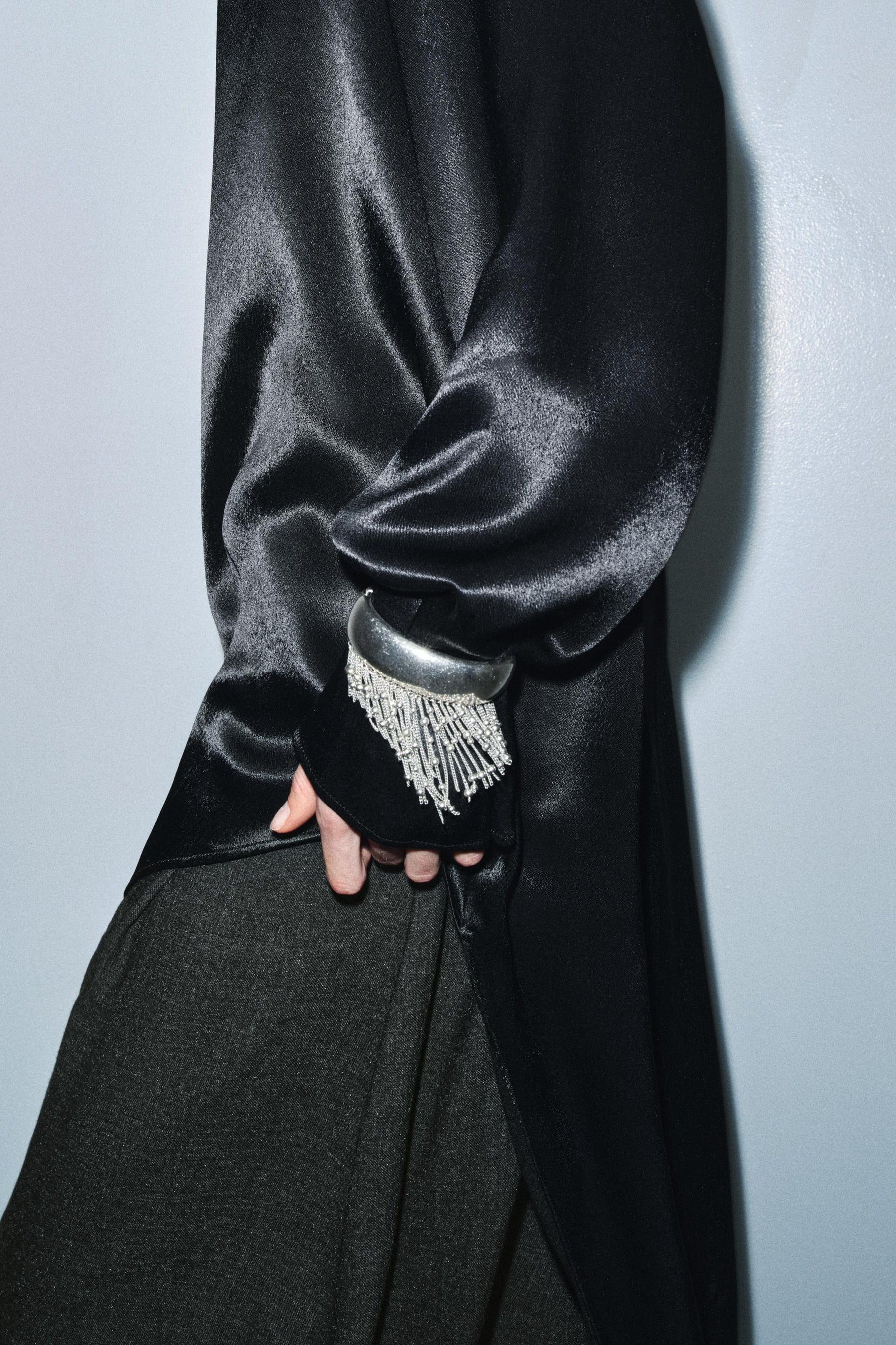 Asymmetrische lange Bluse