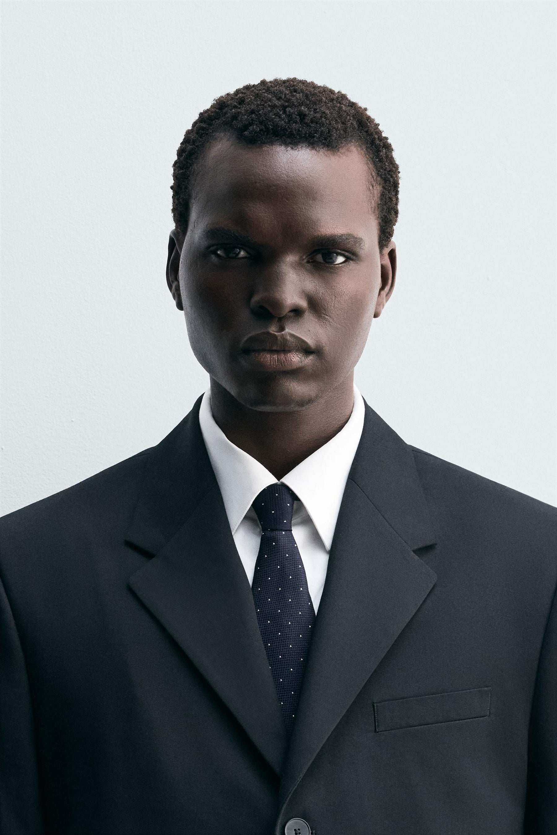 100% SILK JACQUARD TIE - Image 1