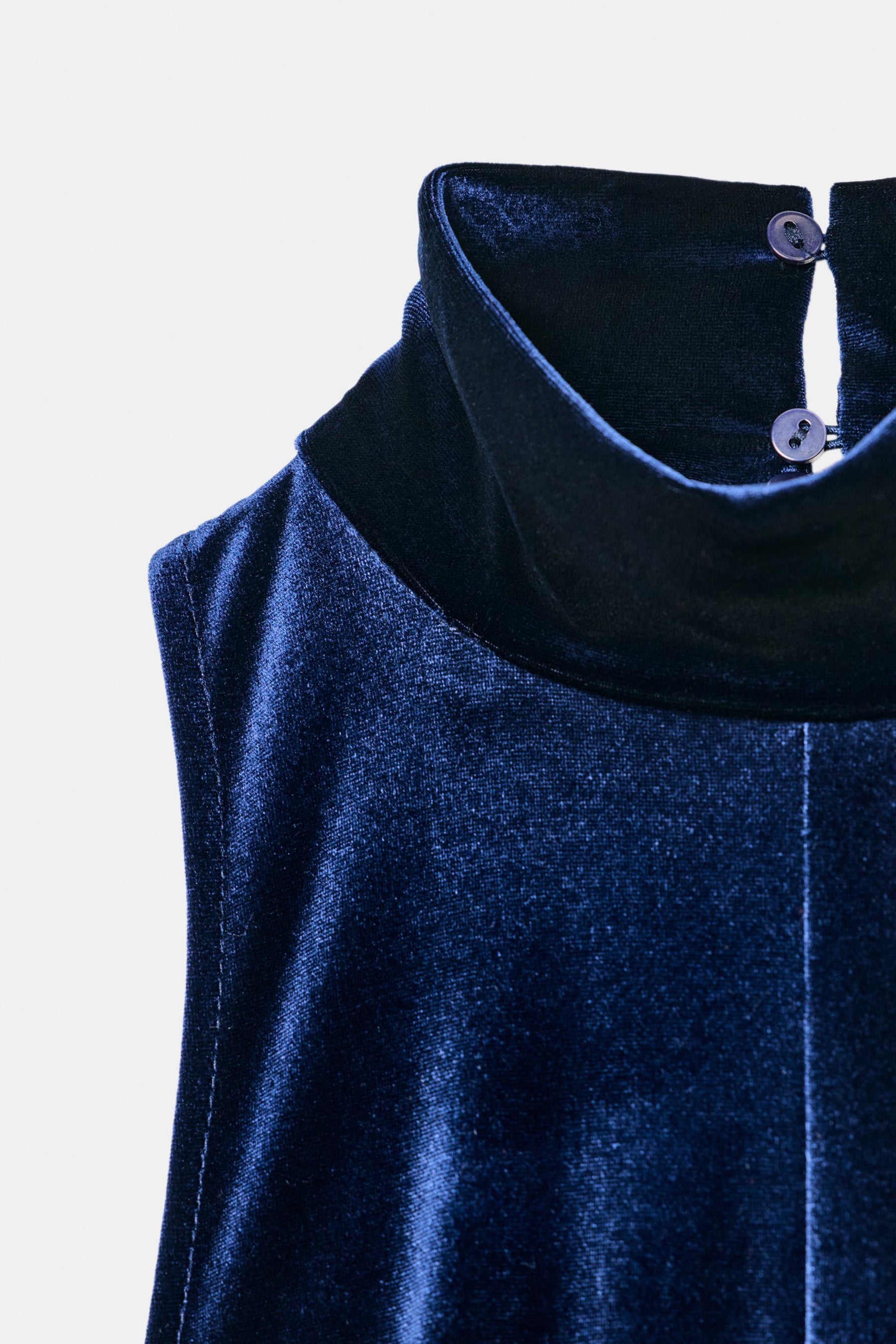 LONG BACKLESS DRESS - Image 6