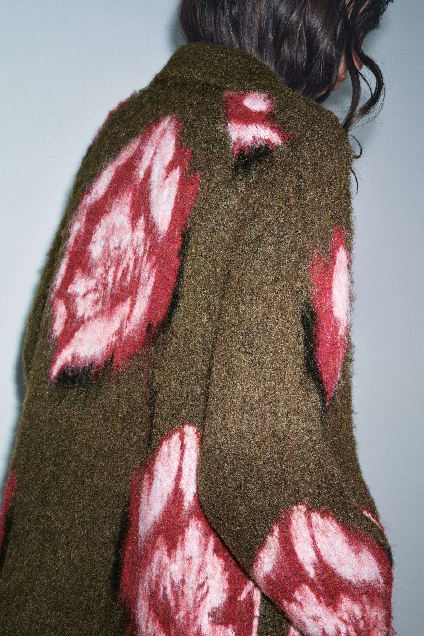 BRUSHED EFFECT JACQUARD KNIT COAT - Image 4