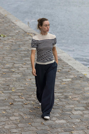 Gestreifter Strickpullover