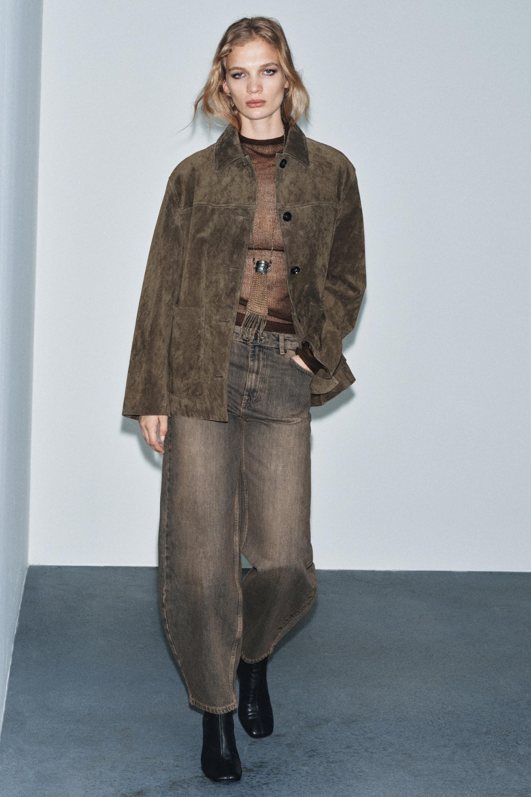 Barrel Jeans mit mittelhohem Bund