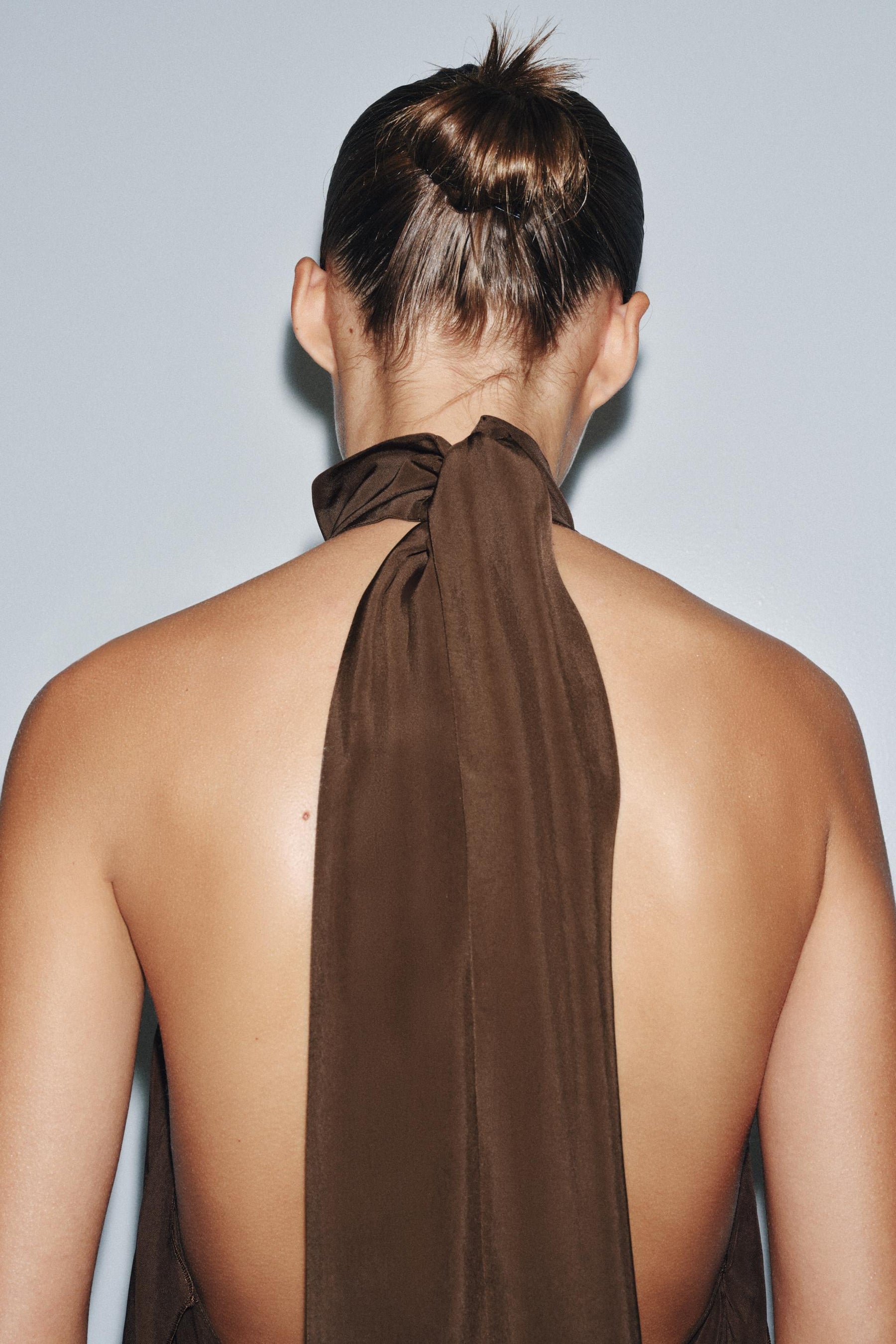 Asymmetrisches Neckholder-Top