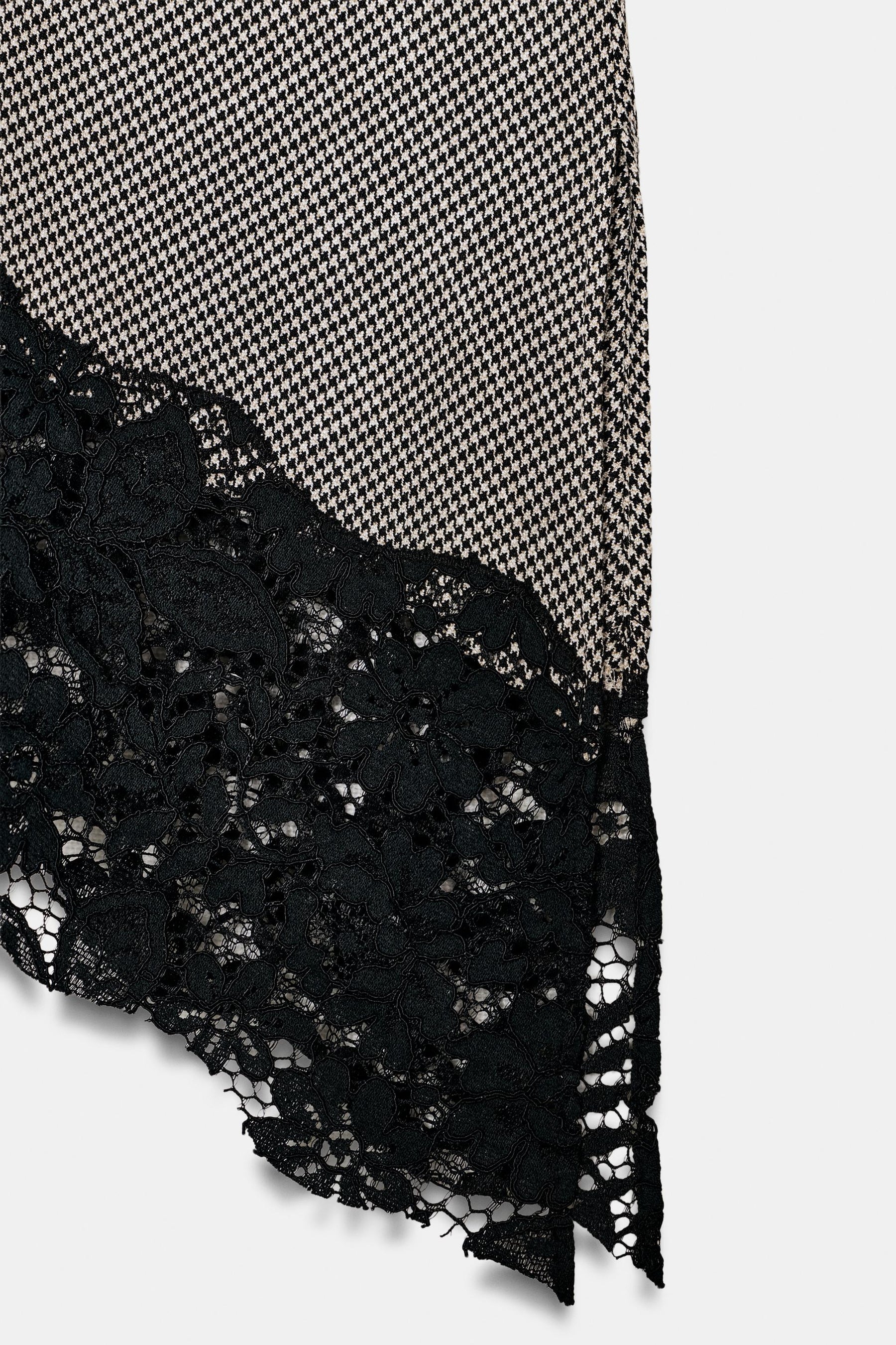 Spitzentop mit Hahnentrittmuster