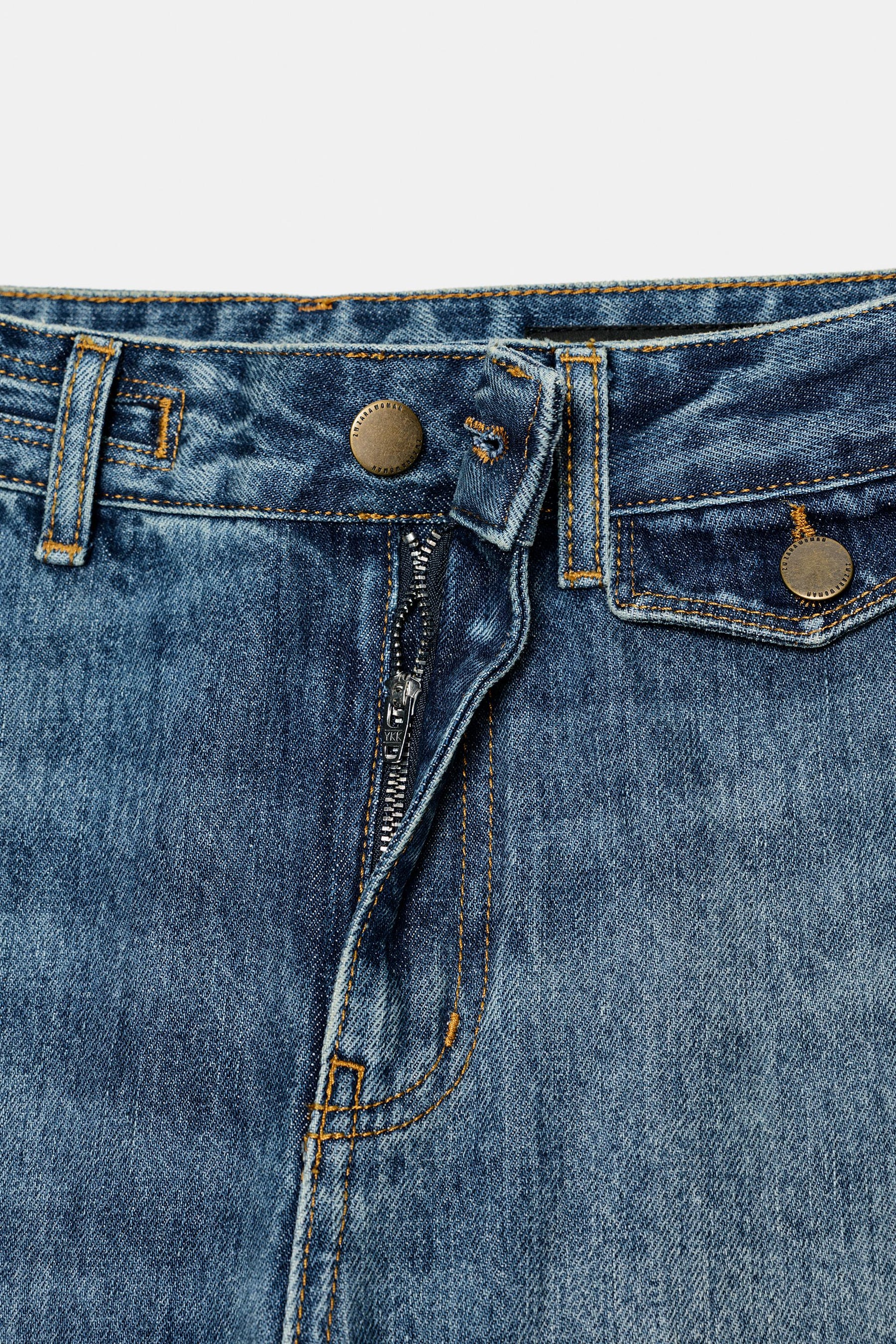 Schlagjeans mit hohem Bund