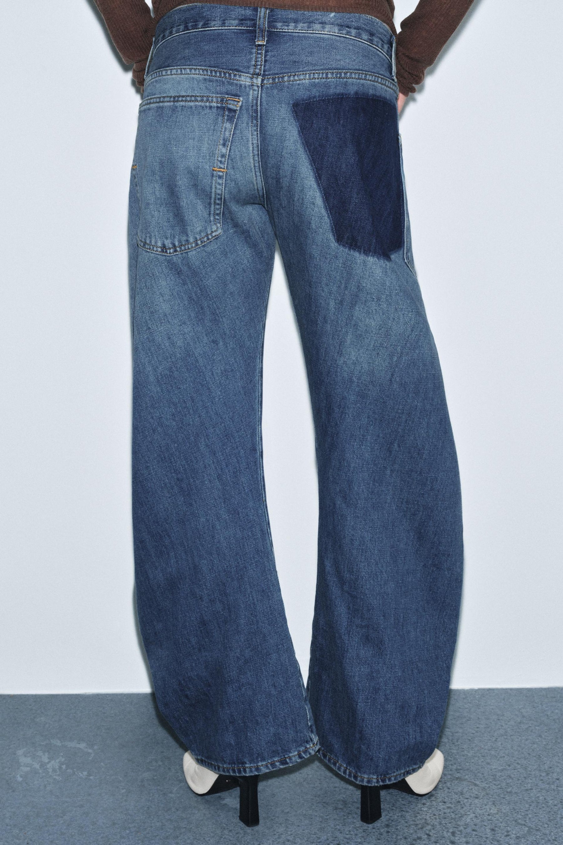 Entspannte Low-Rise-Jeans