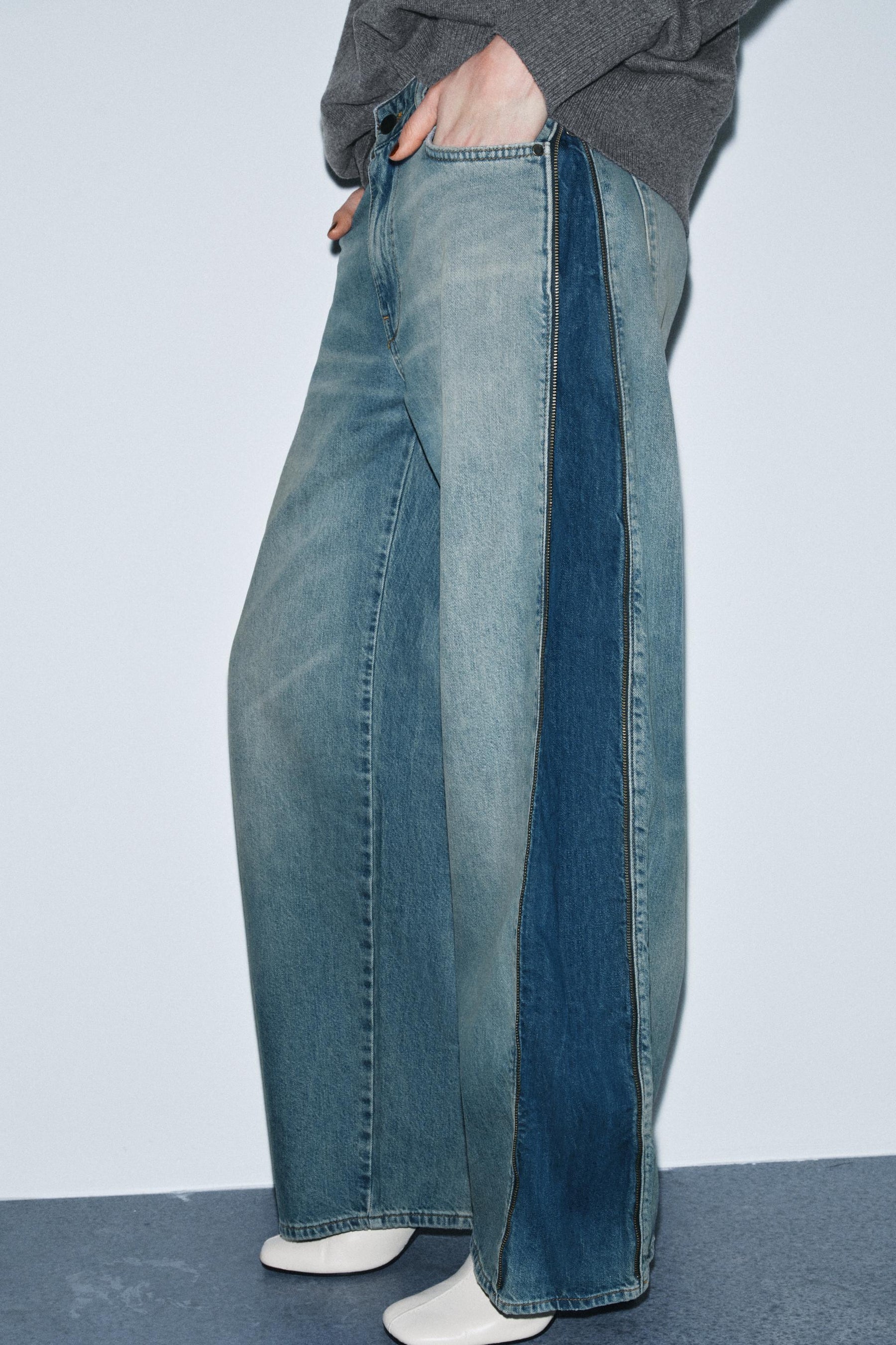 Jeans mit mittelhohem Bund und Reißverschlüssen