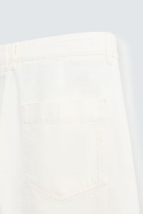 PLEATED RELAXED FIT BERMUDA SHORTS - Image 9