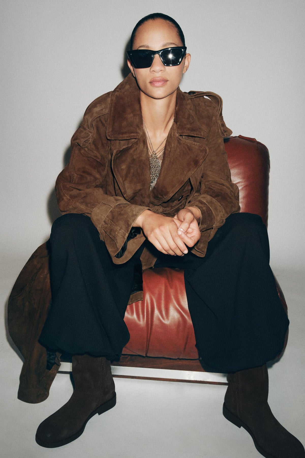 WILDLEDER-ANGLE-BOOTS