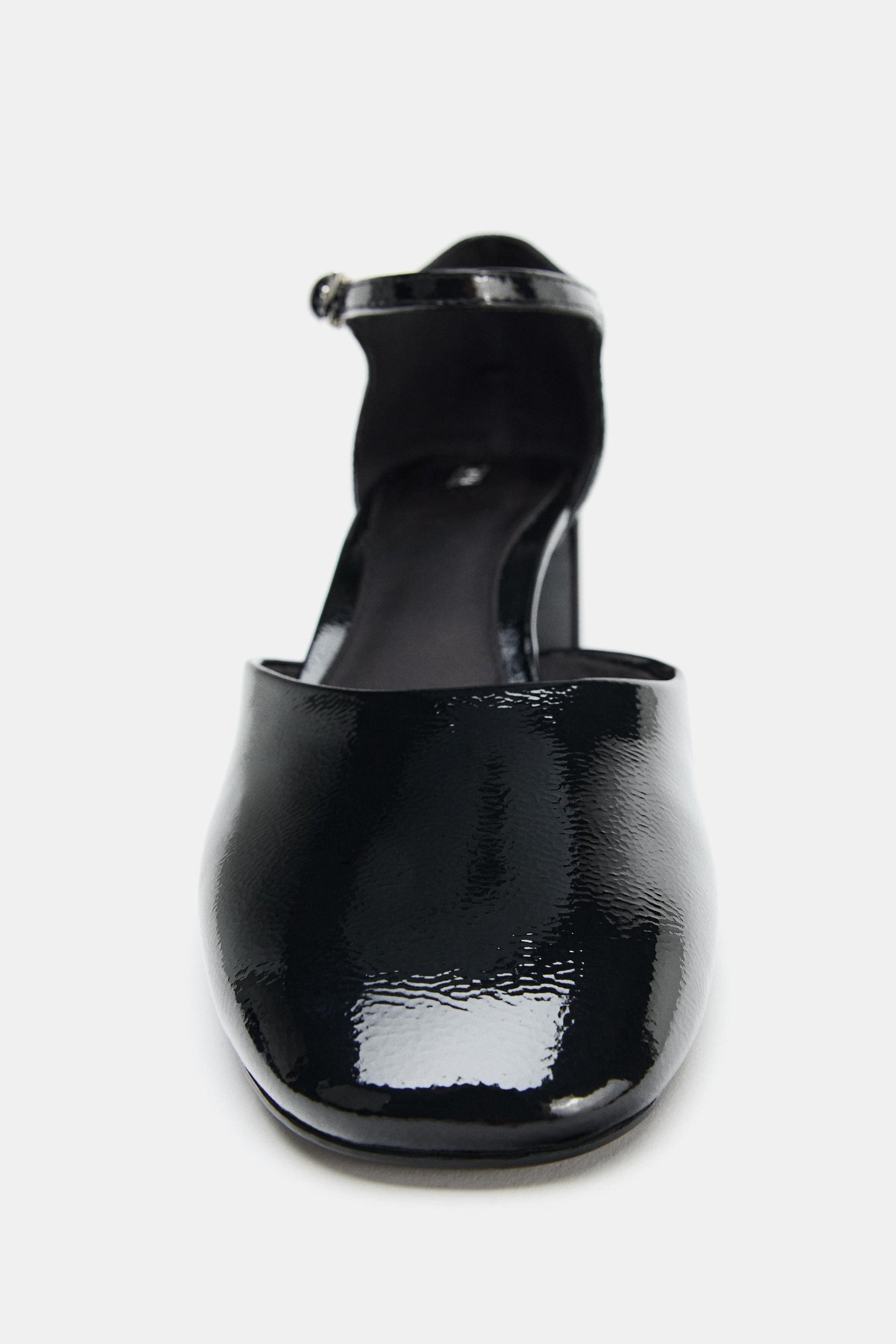 Mary Jane Schuhe in Lackoptik