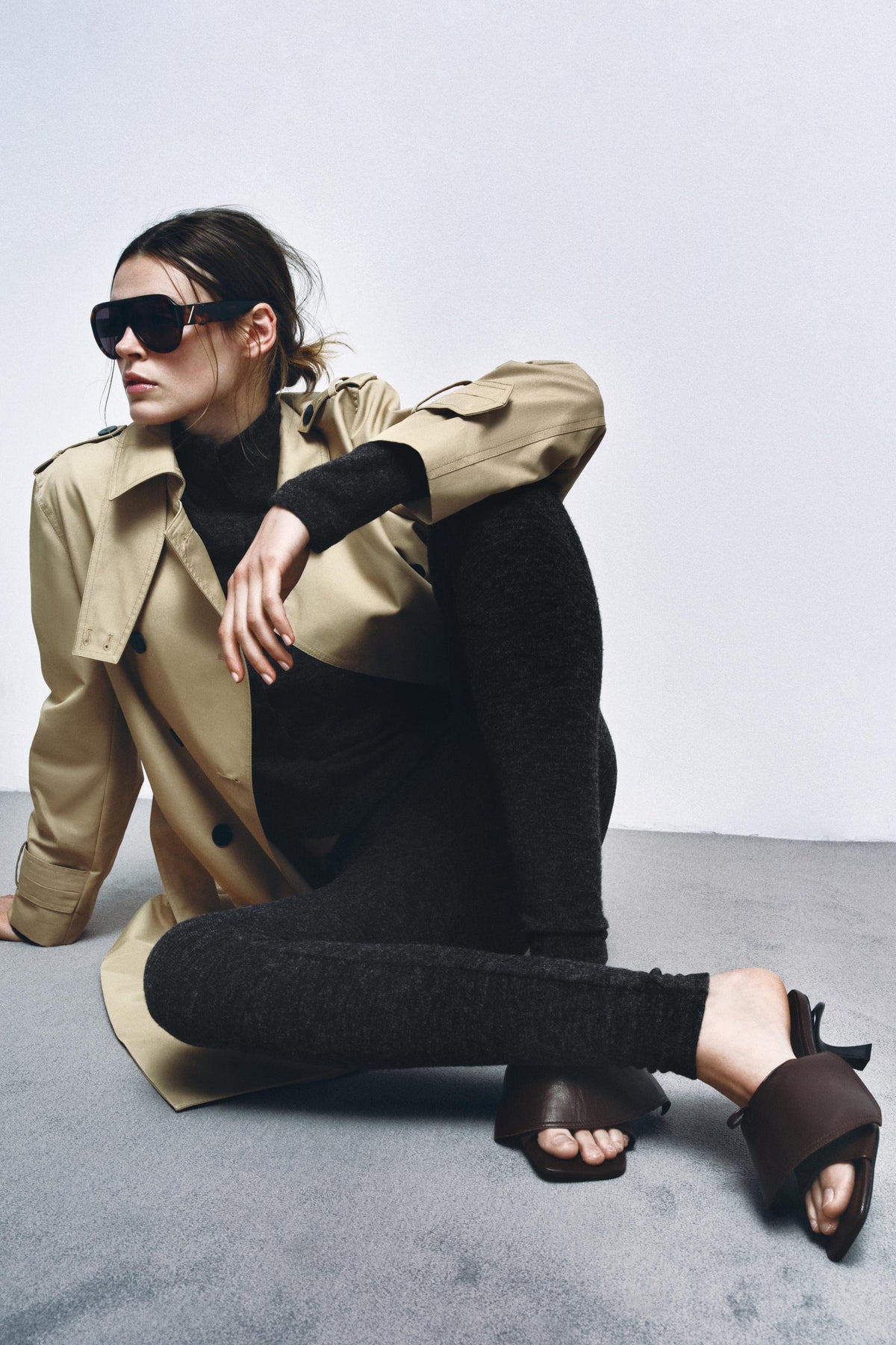 Ledersandalen mit Kitten-Heel