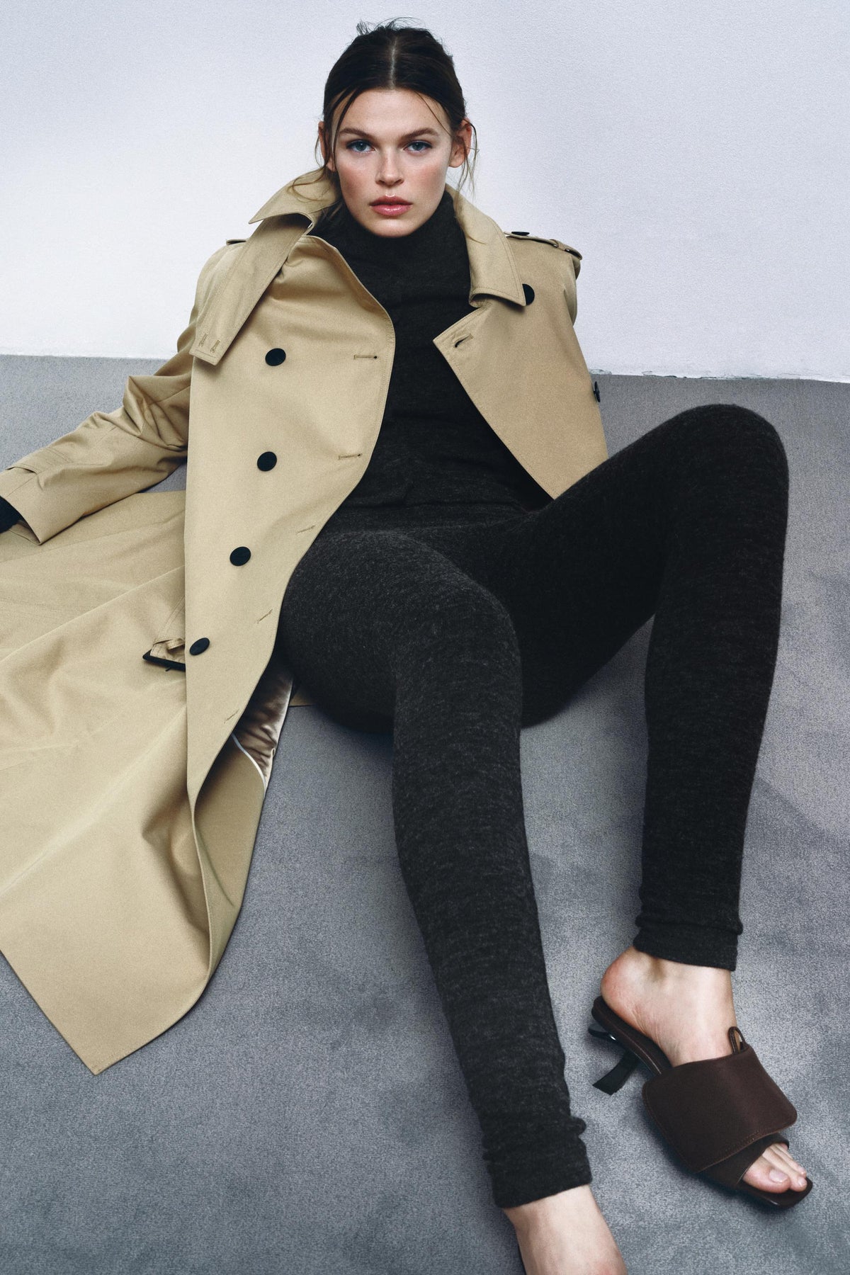 Ledersandalen mit Kitten-Heel