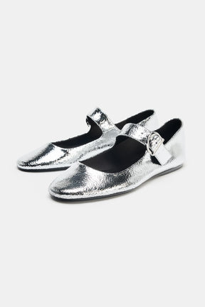 Ballerinas aus Metallic-Leder