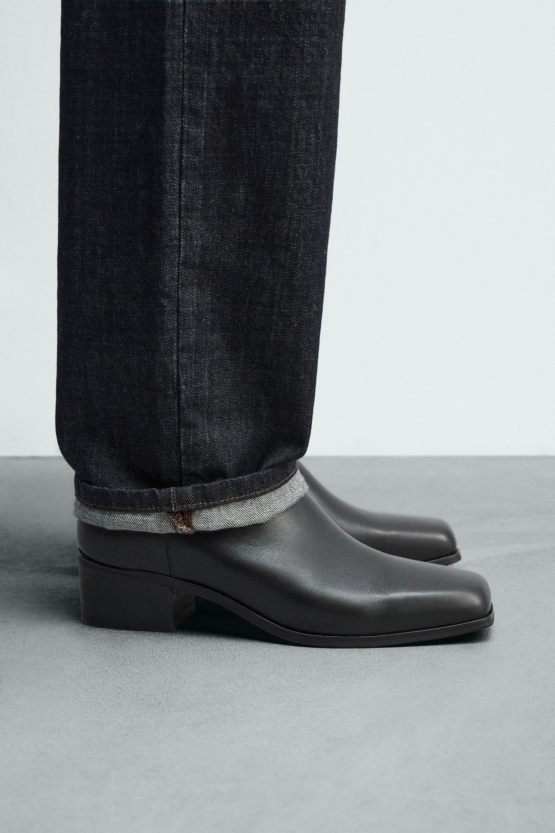 LEATHER HEELED BOOTS - Image 1