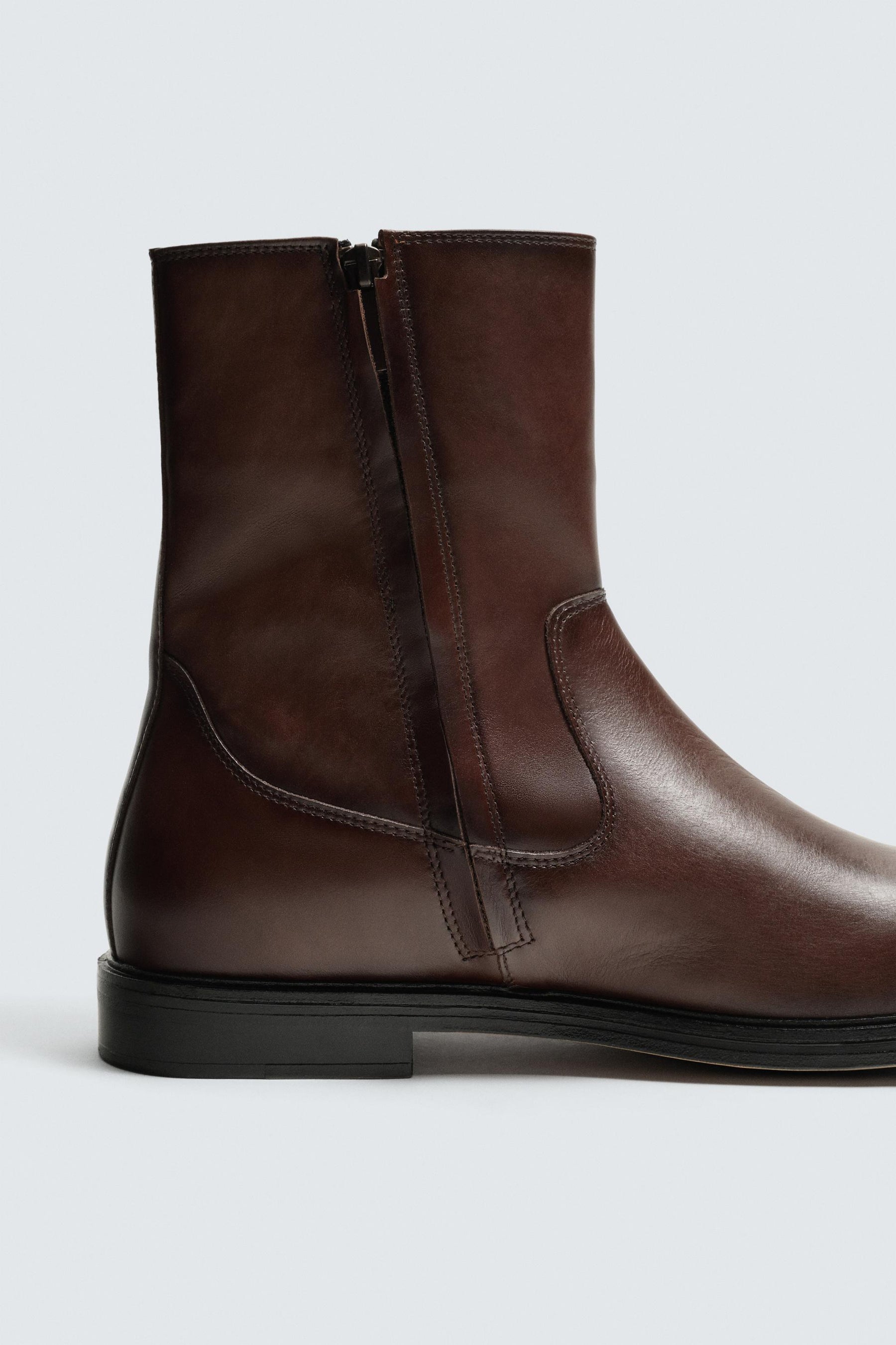 LIMITED EDITION LEATHER BOOTS - Image 6