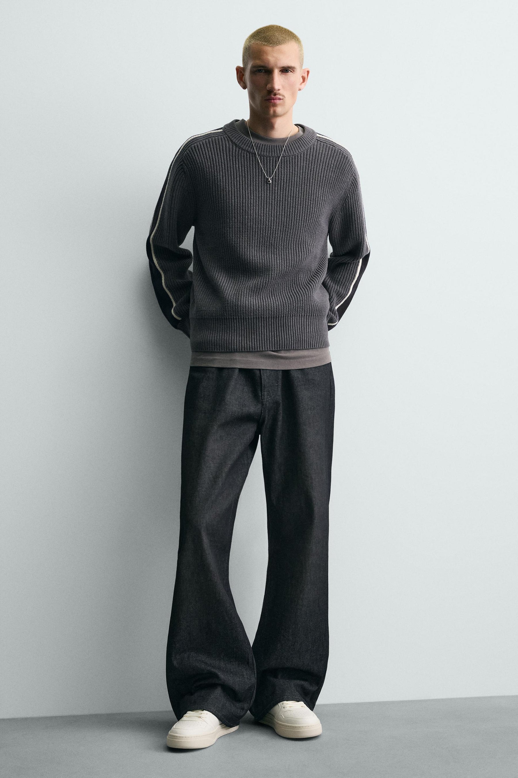 RETRO STYLE TRAINERS - Image 1