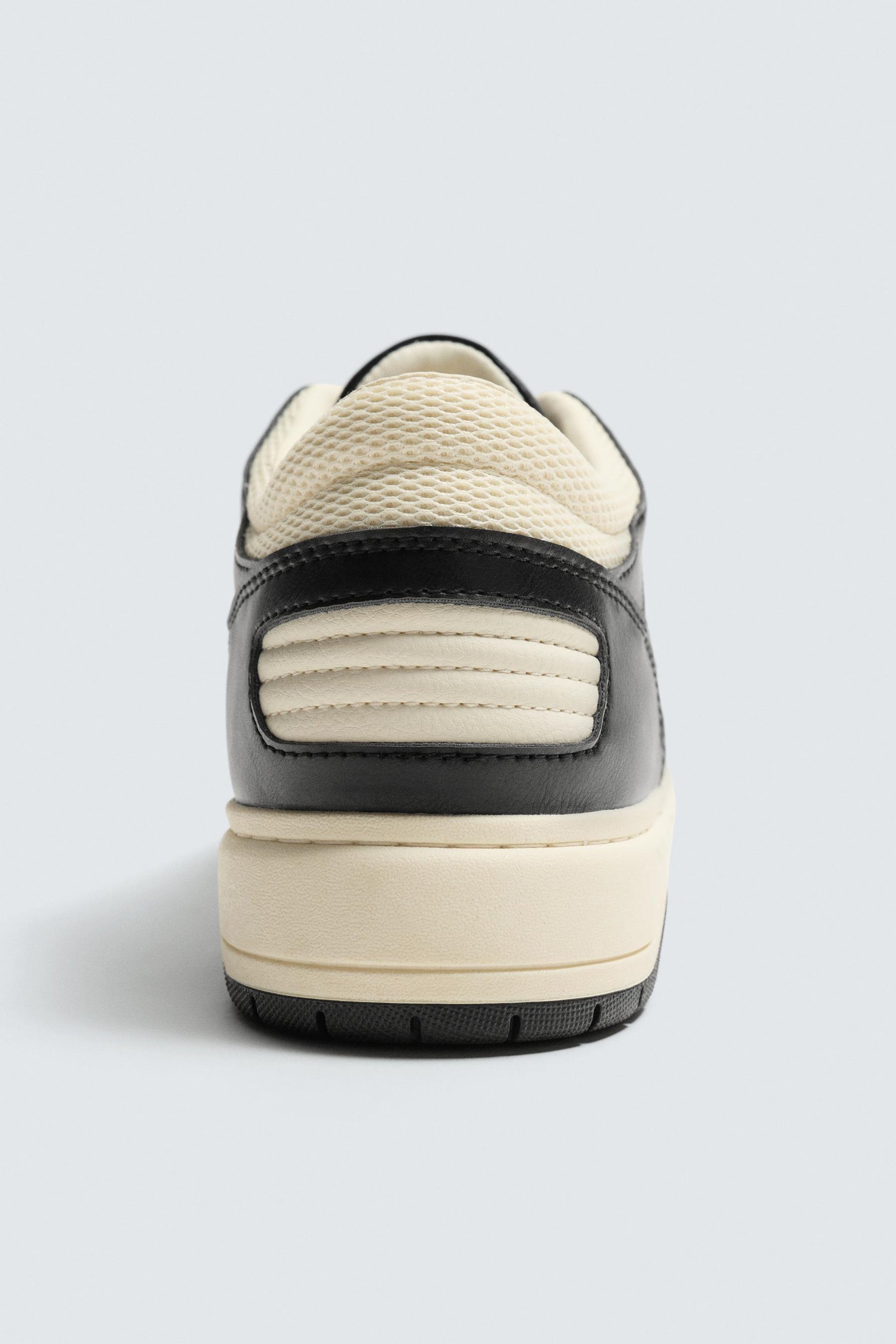 LUX BASKETBALL TRAINERS - Image 6