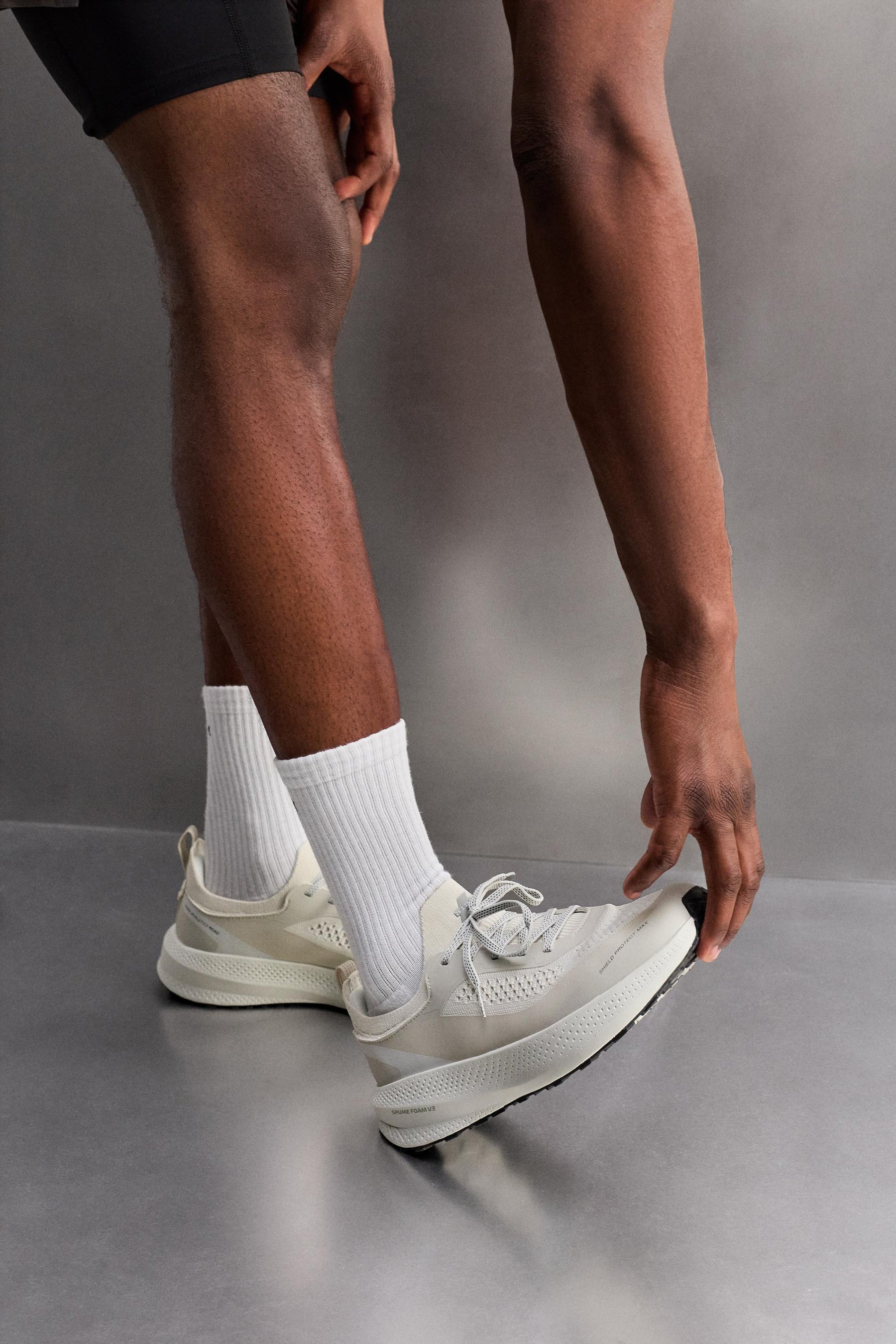 RUNNING SHOE - Image 4