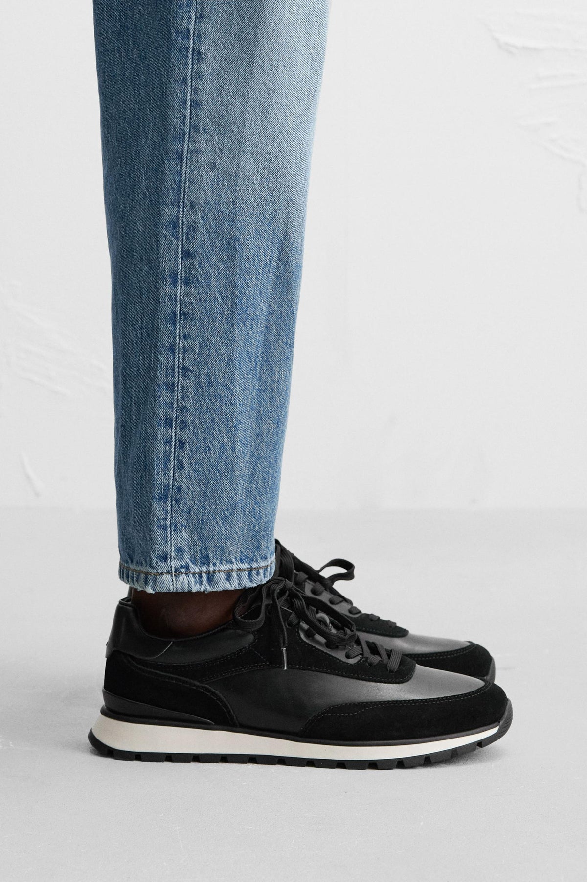 CASUAL TRAINERS - Image 1