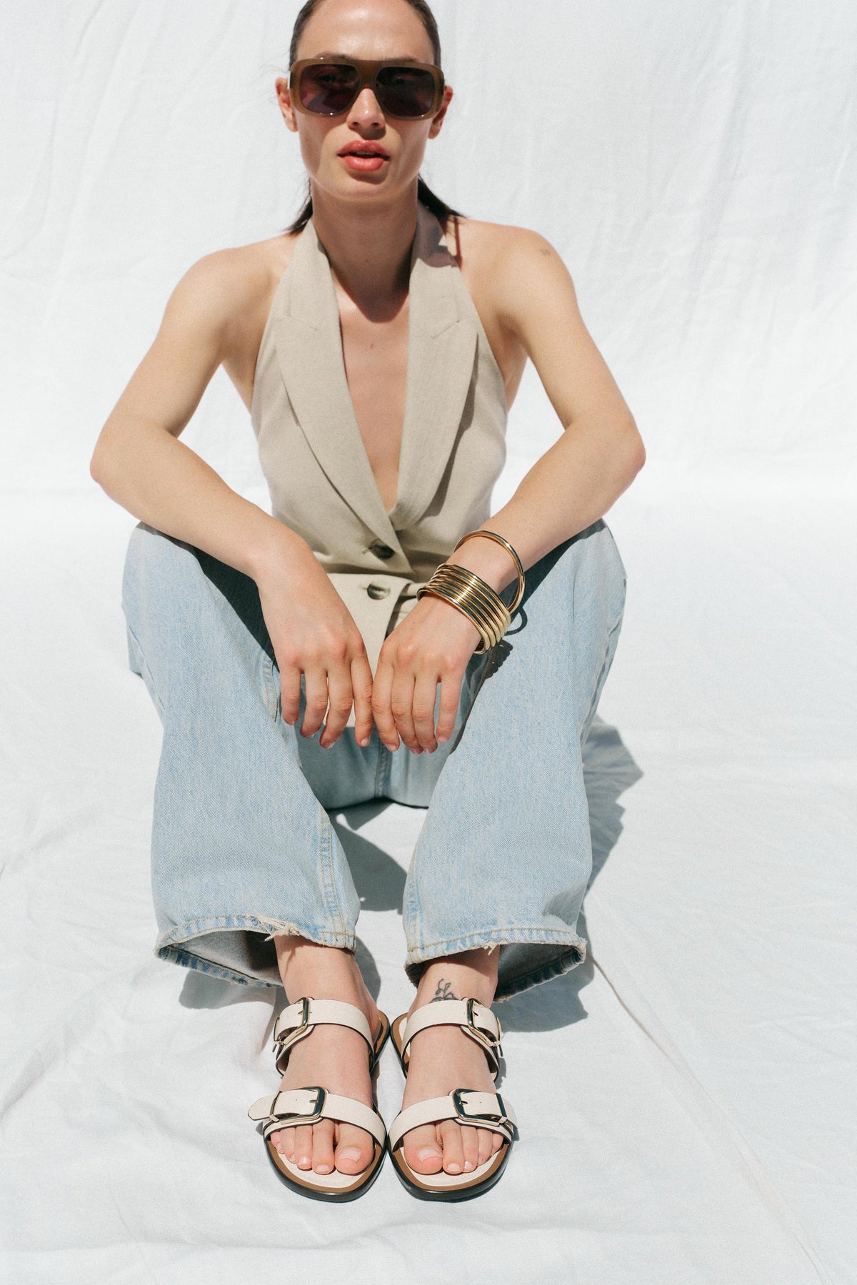 Sandalen mit Schnallenriemen