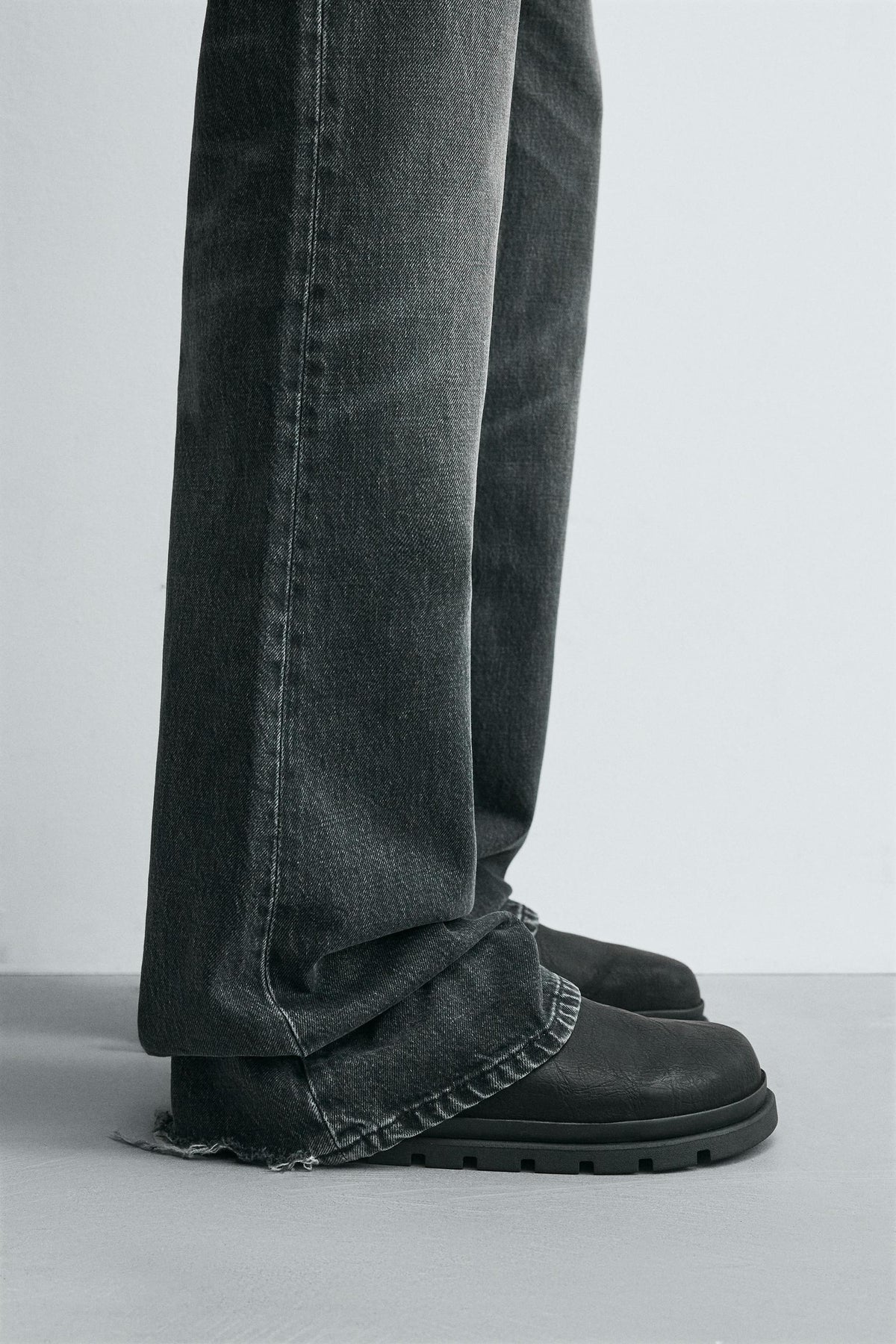 CHUNKY CLOGS - Image 1