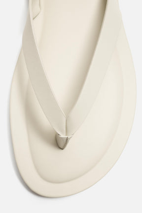 STRAPPY SANDALS - Image 4