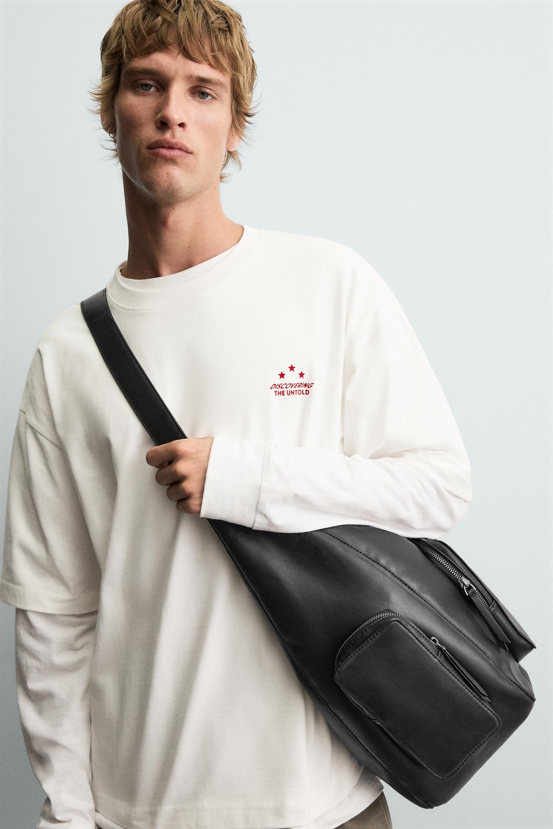 Schultertasche mit mehreren Fächern