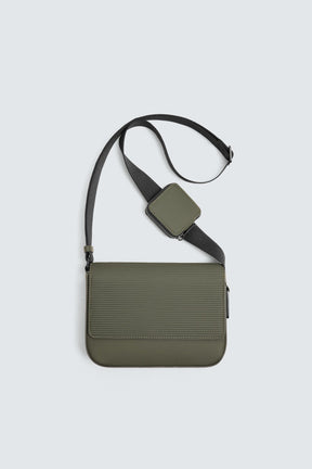RUBBERISED TEXTURED CROSSBODY BAG - Image 3