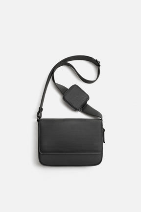 RUBBERISED TEXTURED CROSSBODY BAG - Image 3