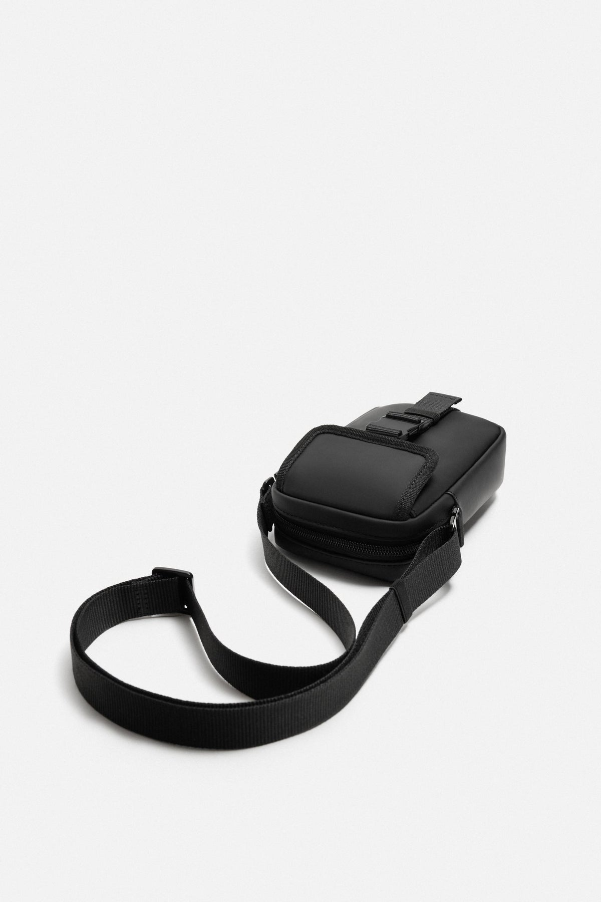 RUBBERISED CROSSBODY BAG - Image 2
