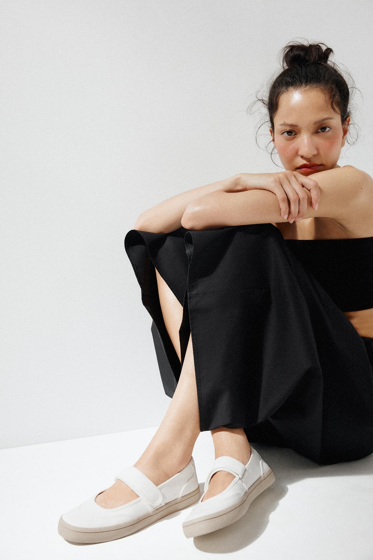 Ballerinas mit Stoffriemen