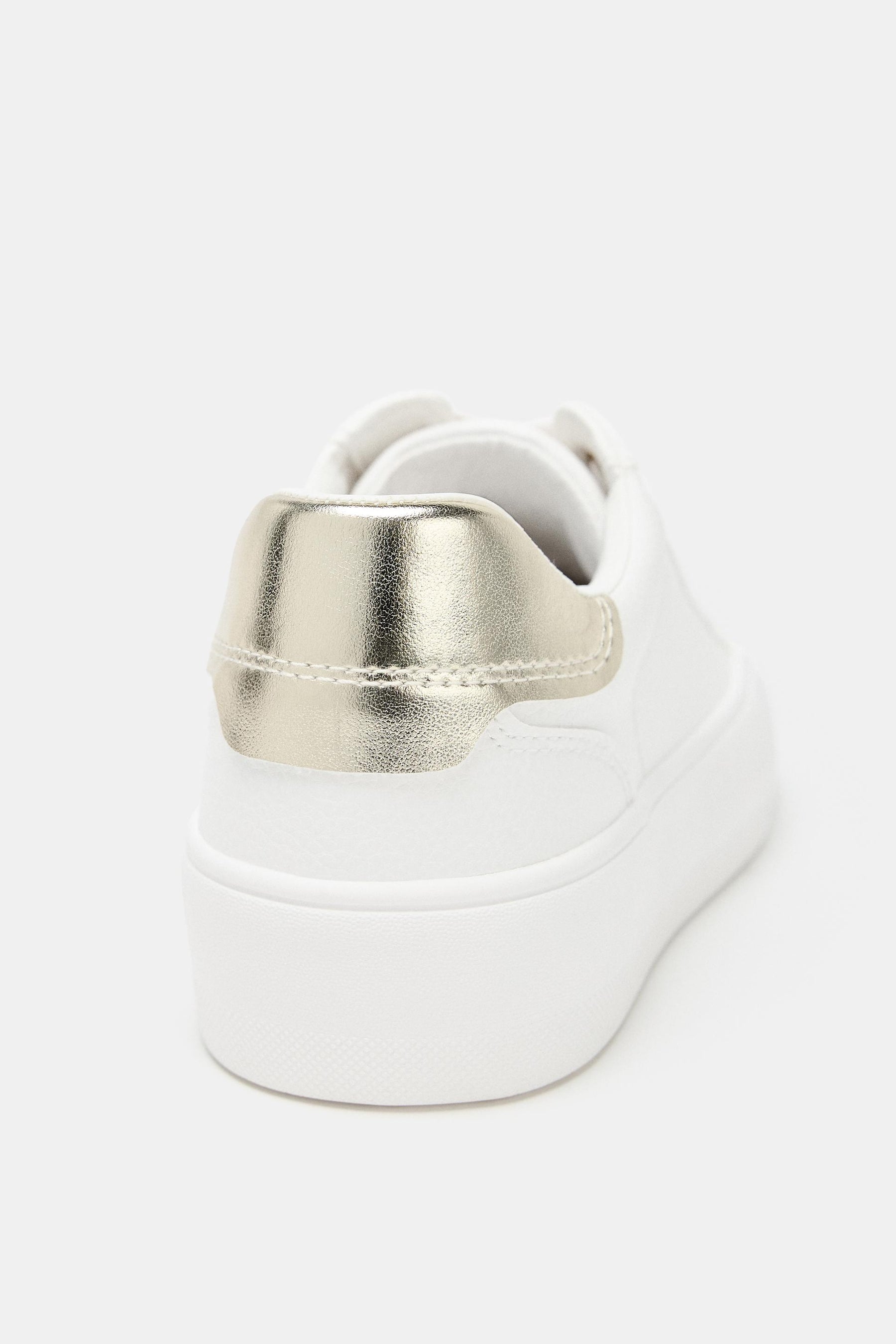 KONTRAST-SPORTSNEAKERS