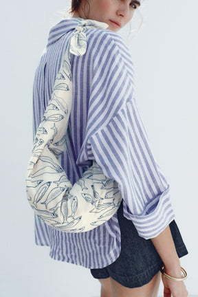 Handtasche mit Kordelzug und Schleife