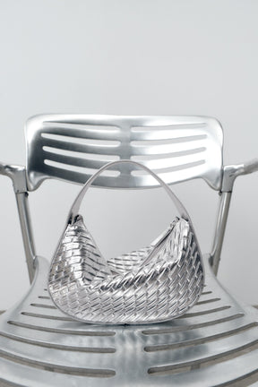 GEFLOCHTENE HANDTASCHE