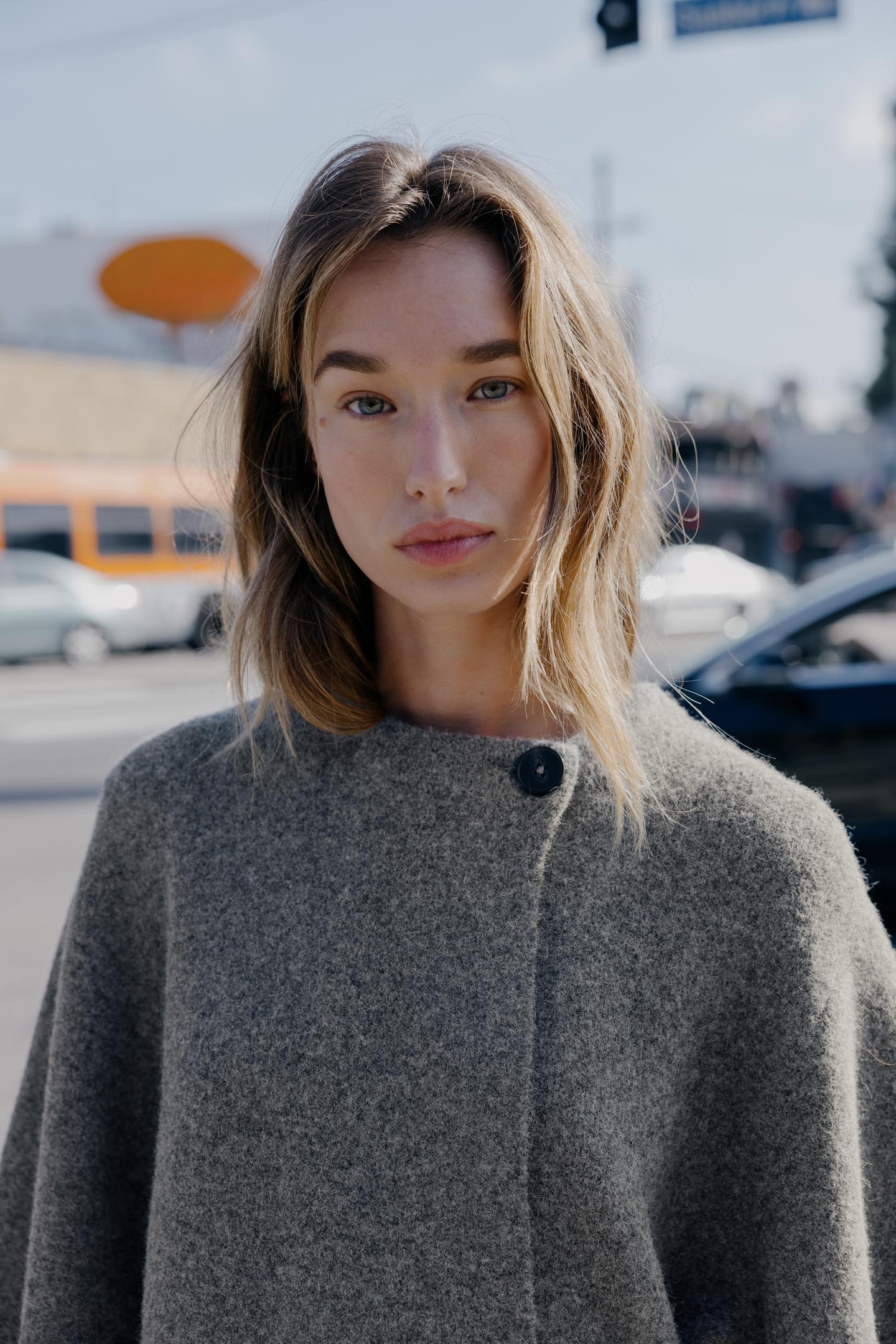 Strickjacke mit Schlitzärmeln 