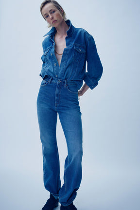 Bootcut-Jeans mit hohem Bund